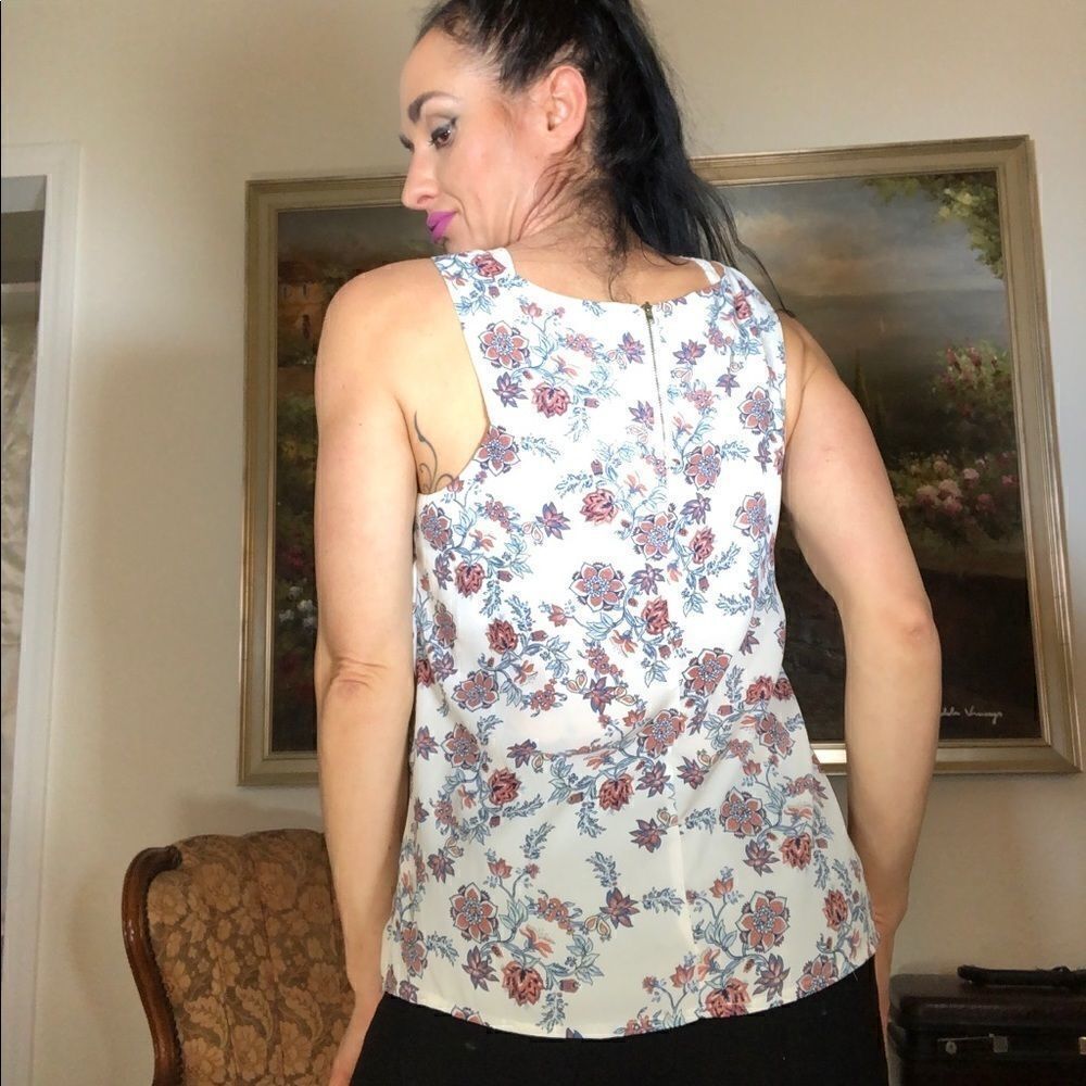 Paper Crane cute sleeveless top - Picture 2 of 5